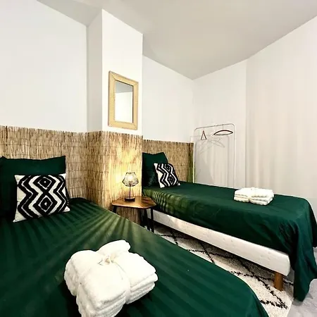 Family House - Exterieur 4 Pers - 3 Beds * フォンテーヌブロー