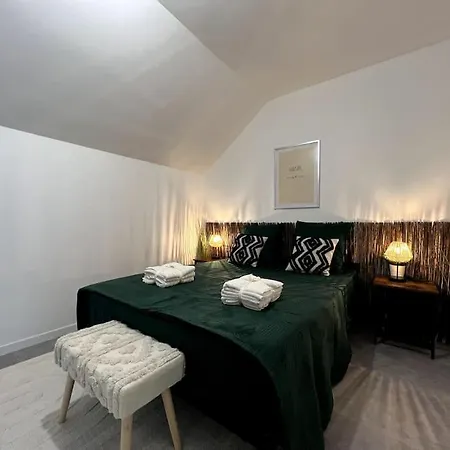 Family House - Exterieur 4 Pers - 3 Beds Fontainebleau